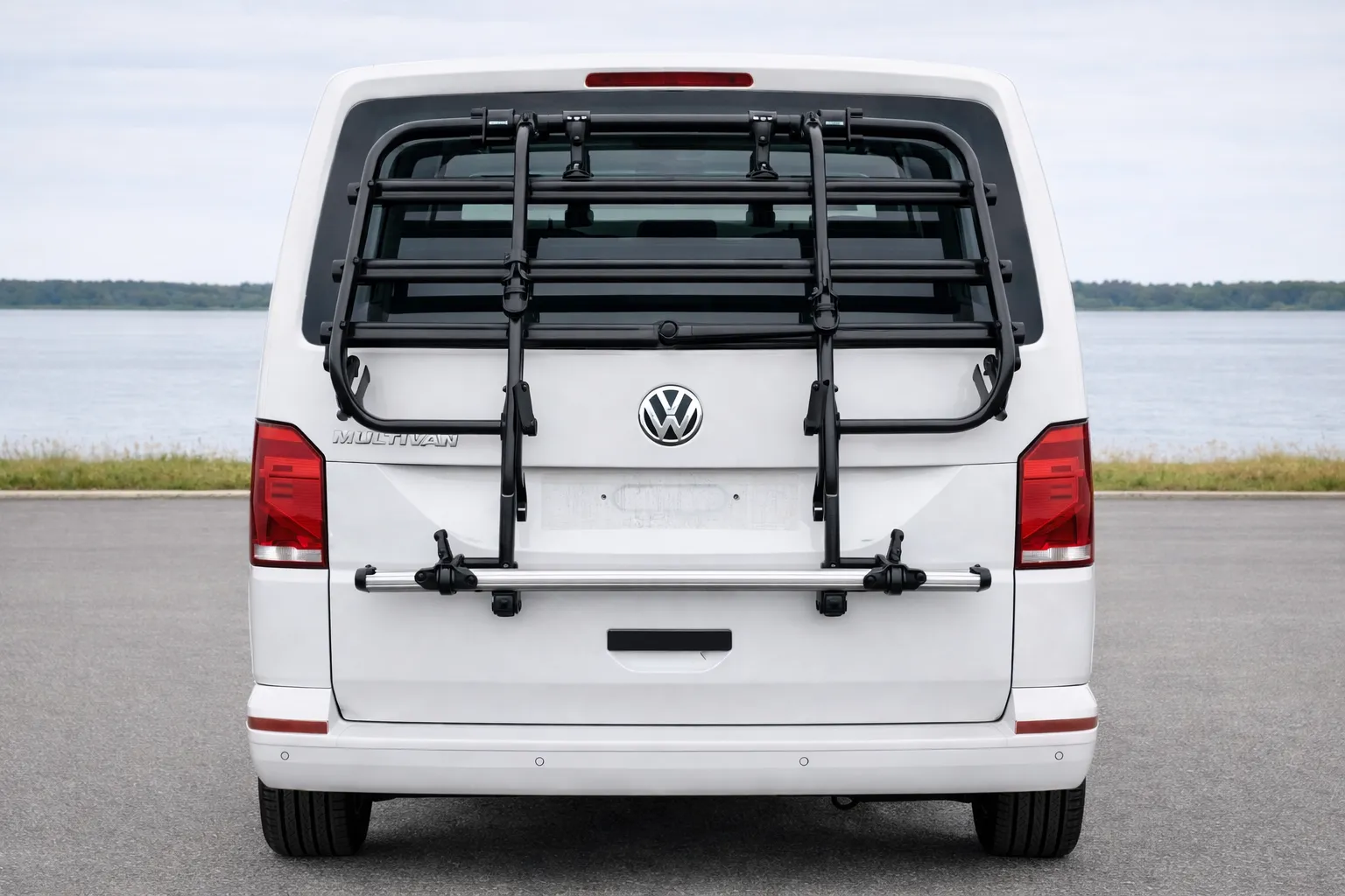 Fahrradträger für VW T6 Camper nachrüsten – 2 oder 4 Fahrräder transportieren