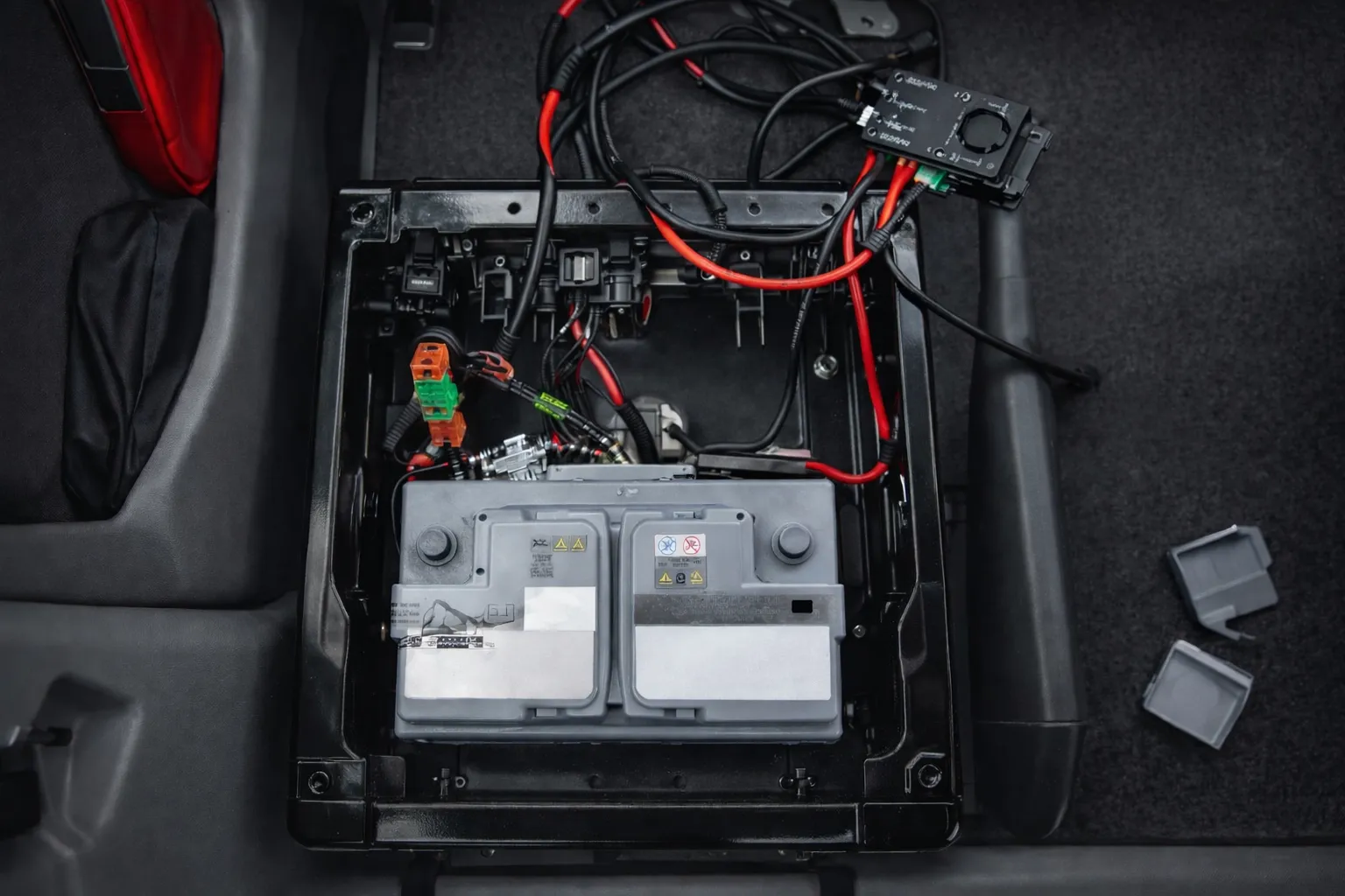 Zweite Innenraumbatterie 600W für VW T6 Camper – autark ohne Campingplatz