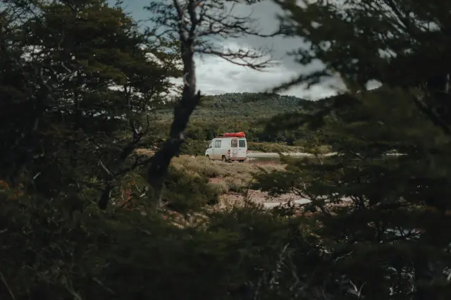 Gebrauchten VW Camper kaufen oder eigenen T6 umbauen lassen?