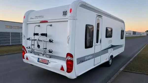 HOBBY 560 KMFE ETAGENBETT REIFEN NEU TÜV NEU – HOBBY